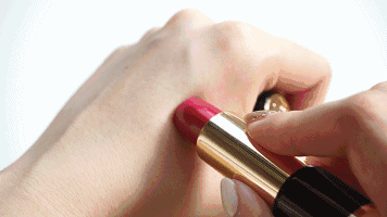 蘭蔻菁純絲絨唇膏290多少錢(qián)？蘭蔻菁純絲絨唇膏290專柜價(jià)格