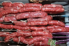 灌香腸要放糖嗎？灌香腸一斤肉放多少糖？