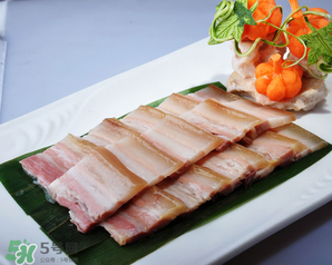 腌肉長毛了還能吃嗎？腌肉長綠毛了還能吃嗎？