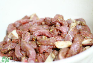 腌牛肉用什么粉？腌牛肉用什么料？