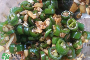 腌辣椒怎么保存時(shí)間長(zhǎng)？腌辣椒可以放冰箱嗎？