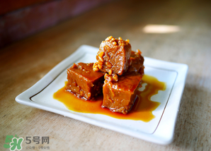 豆腐乳長白毛能吃嗎？豆腐乳長白毛怎么回事？