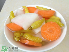 腌蘿卜放多少鹽？腌蘿卜放鹽的比例