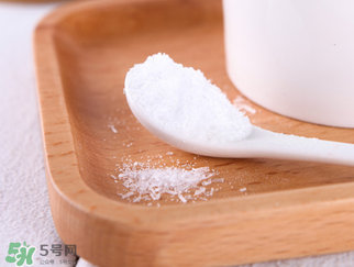 腌肉可以放味精嗎？腌肉時(shí)放味精好嗎？