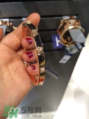 施華洛世奇真假辨別 施華洛世奇真假辨別對(duì)比 施華洛世奇真假辨別 施華洛世奇真假辨別對(duì)比