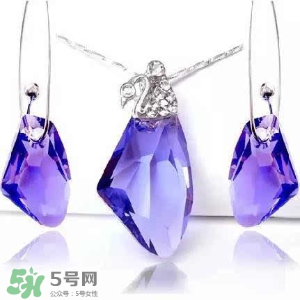 施華洛世奇是什么材質？施華洛世奇是真水晶嗎？