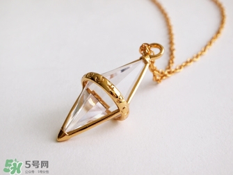 施華洛世奇是什么材質？施華洛世奇是真水晶嗎？