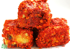 霉豆腐長(zhǎng)黑毛能吃嗎？霉豆腐為什么長(zhǎng)黑毛？