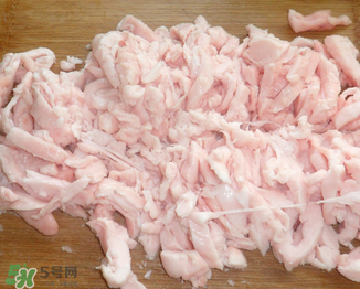 熬豬油用什么肉？熬豬油用板油還是肥肉？