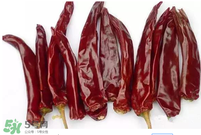 干辣椒發(fā)霉了還能吃嗎？干辣椒發(fā)霉了怎么辦？