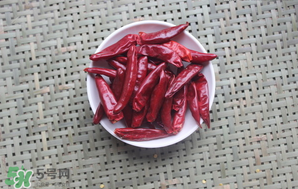 干辣椒發(fā)霉了還能吃嗎？干辣椒發(fā)霉了怎么辦？