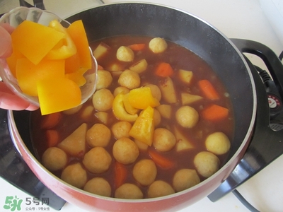 一斤魚(yú)可以做多少魚(yú)丸？一斤魚(yú)可以做幾個(gè)魚(yú)丸？