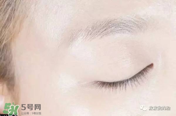 金高銀妝容怎么化？金高銀仿妝