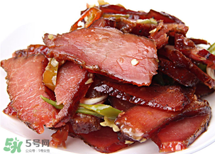 腌肉怎么做好吃？腌肉炒什么菜好吃？