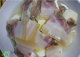 腌肉怎么做好吃？腌肉炒什么菜好吃？