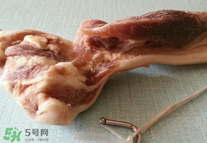 腌肉會(huì)壞嗎？腌肉放久了能吃嗎？