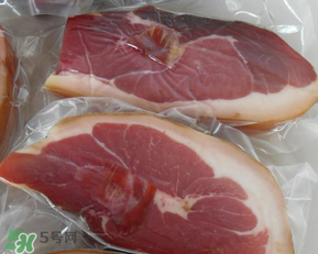 生粉腌肉怎么弄？生粉腌肉要加水嗎？