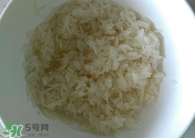 珍珠丸子可以用大米嗎？珍珠丸子用大米怎么做？