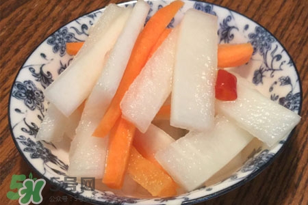 腌蘿卜變黃了正常嗎？腌蘿卜變黃了還能吃嗎？