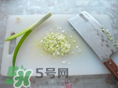 珍珠丸子蒸多長(zhǎng)時(shí)間？珍珠丸子要蒸多久？