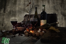 吃田螺可以喝紅酒嗎?吃田螺喝什么好 吃田螺可以喝紅酒嗎?吃田螺喝什么好