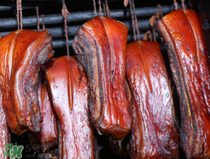 臘肉放冷藏還是冷凍？臘肉冷凍可以保存多久？