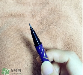 液體眉筆是什么？液體眉筆和眉筆哪個好用？