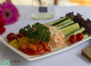 腌菜放多少鹽？腌菜放鹽的比例