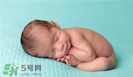 寶寶肚臍周圍疼是怎么回事?寶寶為什么肚臍會(huì)疼? 寶寶肚臍周圍疼是怎么回事?寶寶為什么肚臍會(huì)疼?