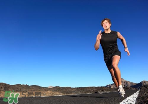 跑步岔氣還能繼續(xù)跑步嗎？為什么跑步會岔氣？