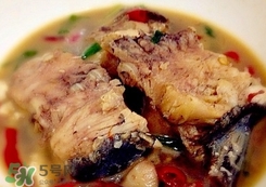 魚凍的營養(yǎng)價值 魚凍的功效與作用及做法 魚凍的營養(yǎng)價值 魚凍的功效與作用及做法