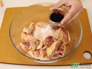 雞肉腌制不能超過多久？雞肉腌了三天還能吃嗎？