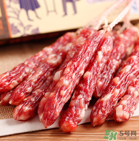 曬香腸要扎孔嗎？曬香腸需要扎洞嗎？