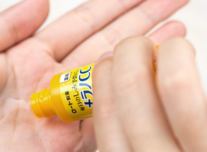 樂敦cc祛痘印怎么樣？樂敦cc祛痘印用法