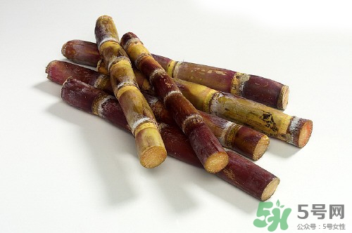 甘蔗可以烤著吃嗎?烤甘蔗的功效與作用 甘蔗可以烤著吃嗎?烤甘蔗的功效與作用