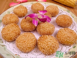 南瓜餅可以用烤箱烤嗎?南瓜餅用烤箱怎么做 南瓜餅可以用烤箱烤嗎?南瓜餅用烤箱怎么做