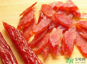 香腸過(guò)期了還能吃嗎？香腸過(guò)期一個(gè)月能吃嗎？