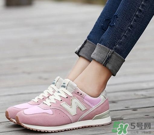 2017年春夏流行什么鞋子？2017年春夏流行鞋子搭配