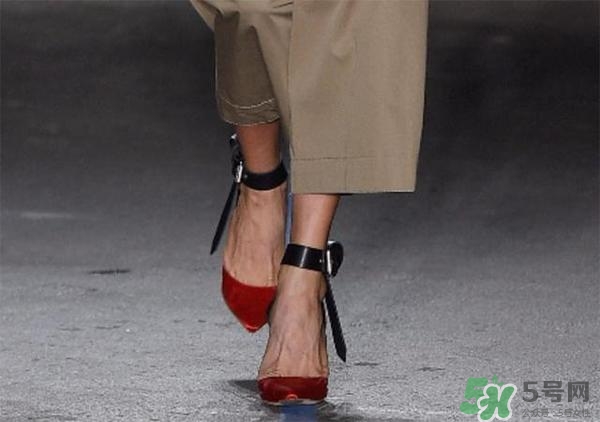 2017年春夏流行什么鞋子？2017年春夏流行鞋子搭配