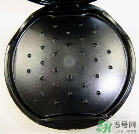 蜜絲佛陀粉餅真假鑒別 蜜絲佛陀粉餅真假對(duì)比