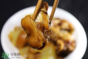 臘豬腳怎么腌制？臘豬腳腌制的方法