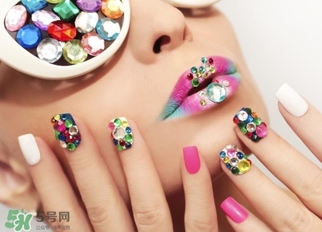 2017年指甲流行什么顏色？2017年流行什么指甲？