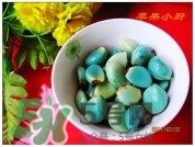 臘八蒜要放鹽嗎？臘八蒜要放多少鹽比例是多少？