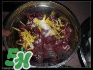 臘豬腳燉什么好吃？臘豬蹄燉什么好吃？