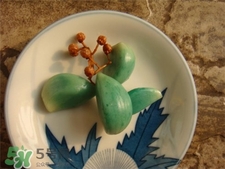 臘八蒜可以曬太陽嗎?臘八蒜要曬太陽嗎? 臘八蒜可以曬太陽嗎?臘八蒜要曬太陽嗎?