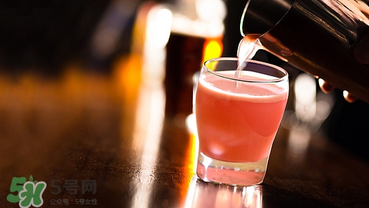 孕婦可以喝草莓汁嗎?喝草莓汁有什么好處 孕婦可以喝草莓汁嗎?喝草莓汁有什么好處