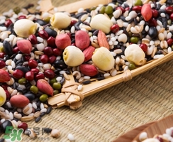 怎么用電飯煲煮臘八粥？電飯煲怎么熬臘八粥？