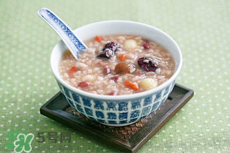 臘八飯熱量高嗎？吃臘八飯會發(fā)胖嗎？