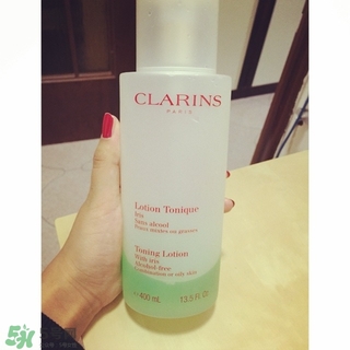 嬌韻詩綠水成分分析 嬌韻詩綠水使用心得 嬌韻詩綠水成分分析 嬌韻詩綠水使用心得