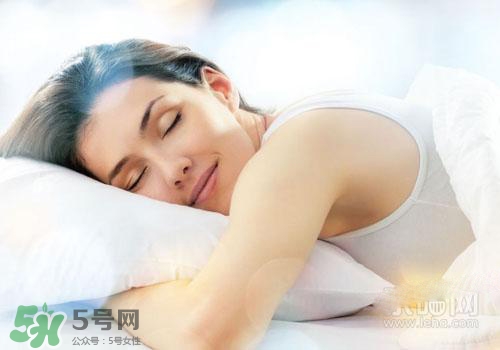 冬天不戴胸罩好不好？冬天胸罩幾天換一次？